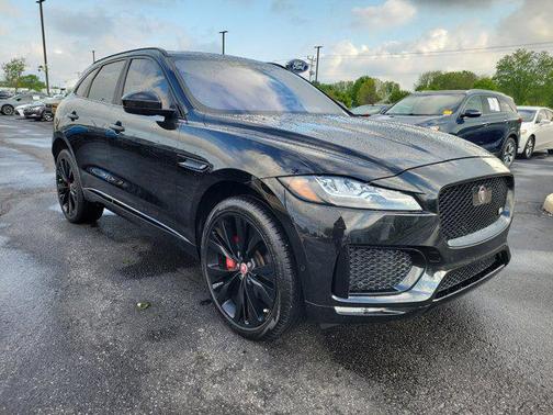 Santorini Black Metallic 2020 Jaguar F-PACE S