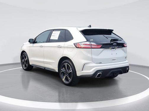 2022 Ford Edge ST