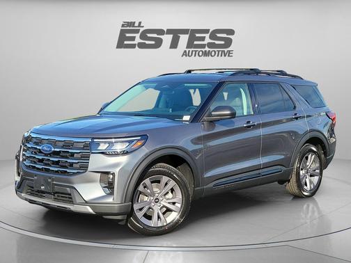 Carbonized Gray Metallic 2026 Ford Explorer Active