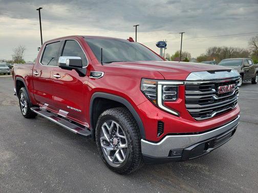2024 GMC Sierra 1500 SLT