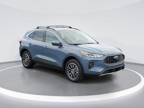 2025 Ford Escape PHEV Base