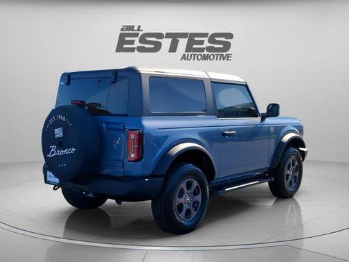 Azure Gray Metallic Tri-Coat 2024 Ford Bronco Big Bend