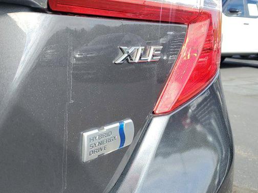 2013 Toyota Camry Hybrid XLE