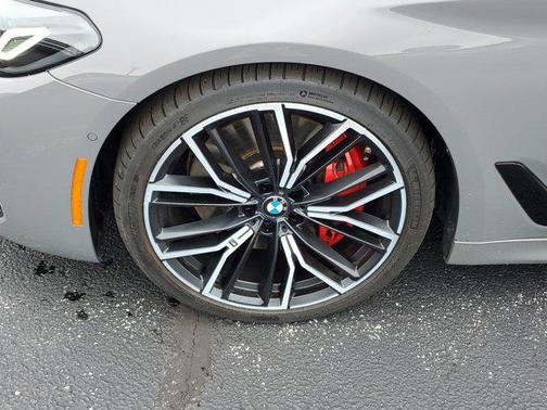 2021 BMW M550 i Xdrive