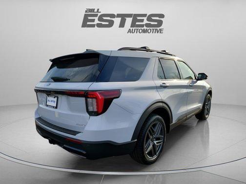 Space White Metallic 2026 Ford Explorer ST-Line