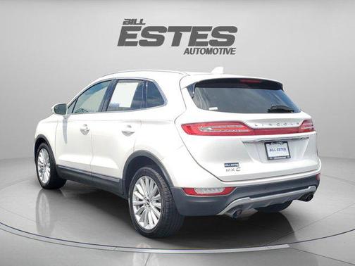 White Platinum Metallic Tri-Coat 2019 Lincoln MKC Standard