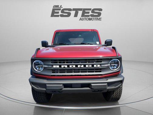 Ruby Red Metallic Tinted Clearcoat 2026 Ford Bronco Big Bend