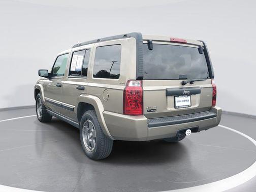 2006 Jeep Commander Base