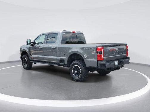 2025 Ford F-250 Lariat