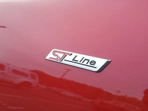 2026 Ford Escape ST-Line Select