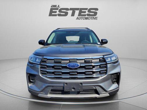 Carbonized Gray Metallic 2026 Ford Explorer Active w/200A Pkg