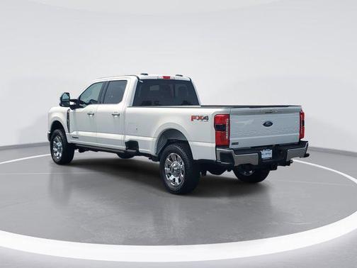 2025 Ford F-350 Lariat