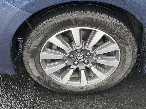 2019 Toyota Sienna Limited Premium