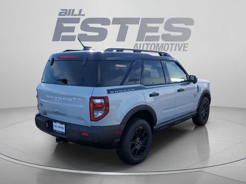Space White Metallic 2026 Ford Bronco Sport Badlands