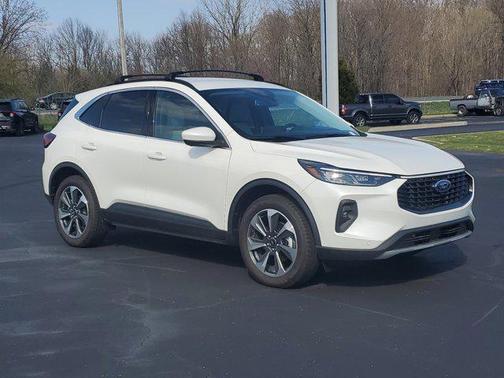 2025 Ford Escape Platinum