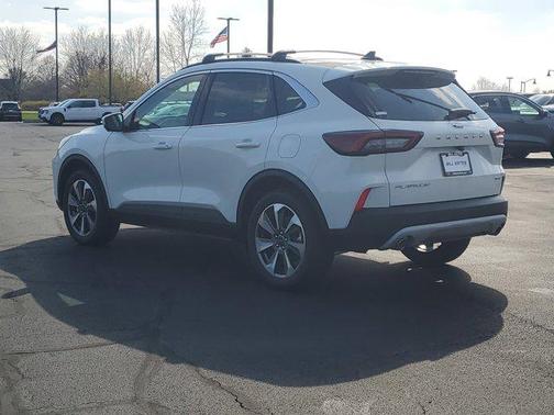 2025 Ford Escape Platinum