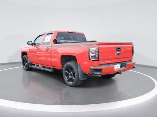 2016 Chevrolet Silverado 1500 Custom