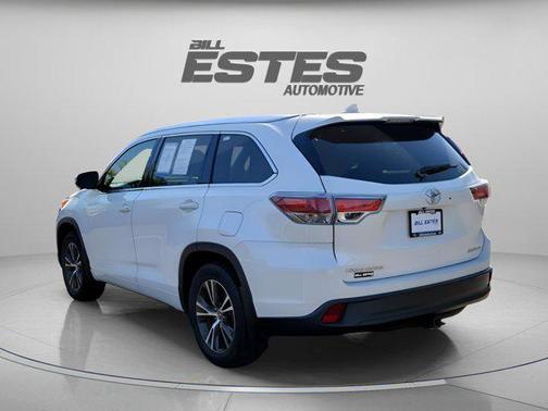 Blizzard Pearl 2016 Toyota Highlander XLE