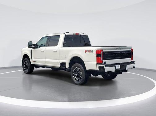 2025 Ford F-250 Platinum