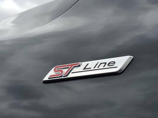 2023 Ford Escape ST-Line Elite
