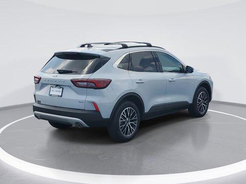 2025 Ford Escape PHEV Base