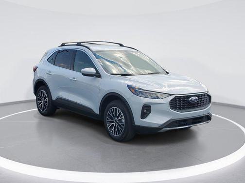 2025 Ford Escape PHEV Base