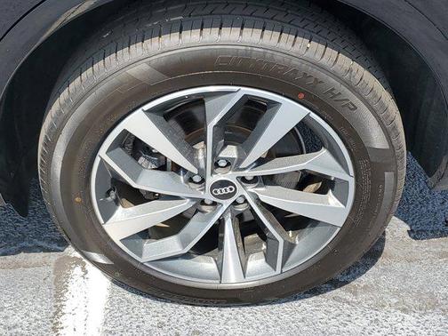 2021 Audi Q5 45 Premium Plus