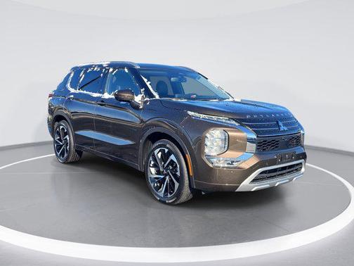 2024 Mitsubishi Outlander SEL