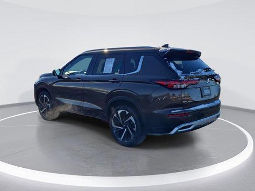 2024 Mitsubishi Outlander SEL