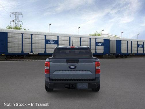 Azure Gray Metallic Tri-Coat 2026 Ford Maverick XLT