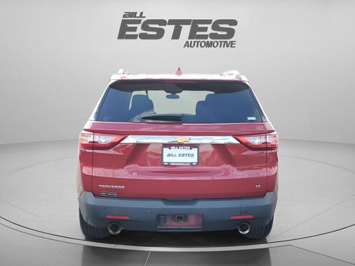 Cajun Red Tintcoat 2018 Chevrolet Traverse LT Cloth