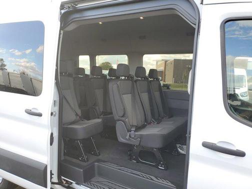 2025 Ford Transit-350 XLT