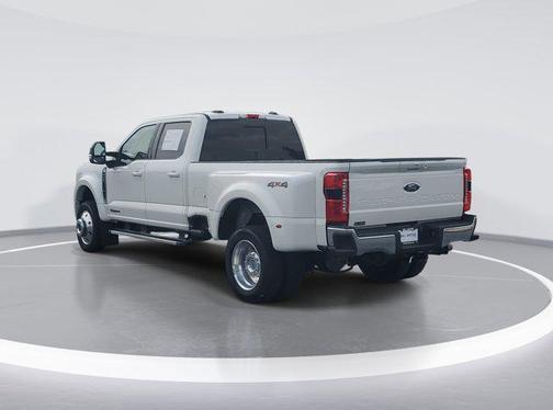 2024 Ford F-450 Lariat