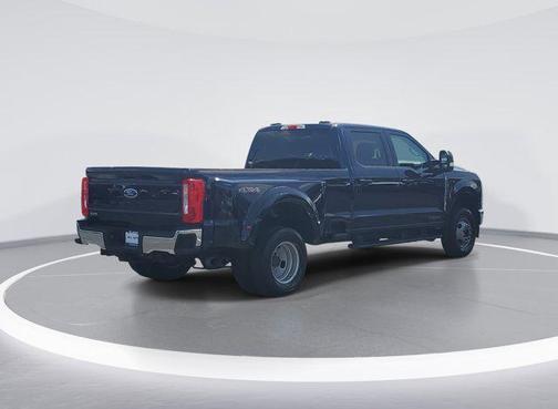 2024 Ford F-350 XLT