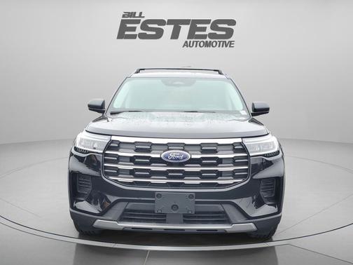 Agate Black Metallic 2026 Ford Explorer Active w/200A Pkg