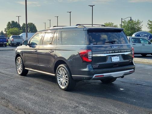 Dark Matter Metallic 2022 Ford Expedition Limited