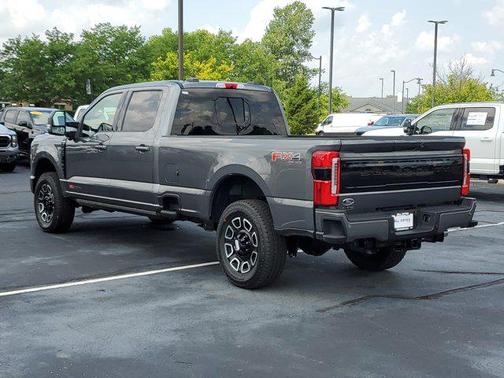 2025 Ford F-350 Platinum