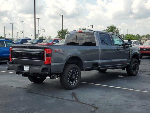 2025 Ford F-350 Platinum