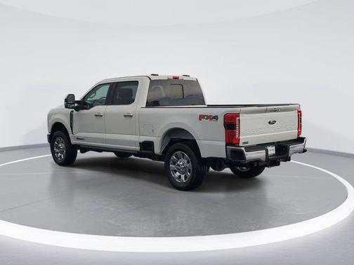 2025 Ford F-350 Lariat