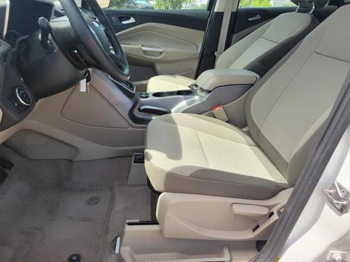 2014 Ford C-Max Hybrid SE
