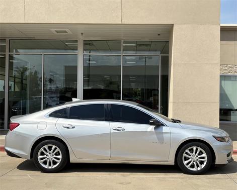 2017 Chevrolet Malibu 1LT