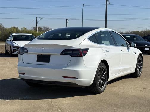2020 Tesla Model 3 Standard Range