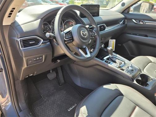 2025 Mazda CX-5 Carbon Edition