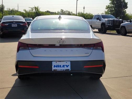 2025 Hyundai ELANTRA HEV Limited