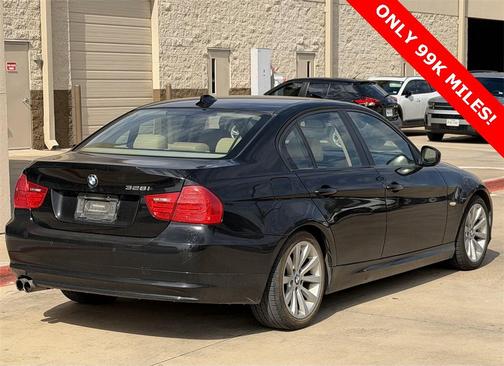 2011 BMW 328 328i