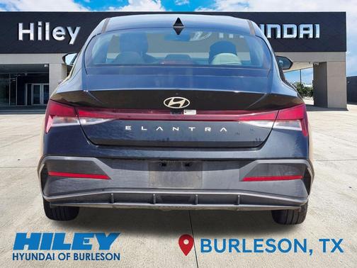 Abyss Black 2024 Hyundai ELANTRA SEL