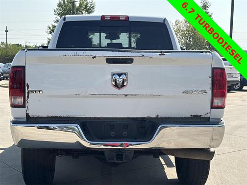 2018 RAM 2500 SLT Crew Cab 4x4 6'4' Box