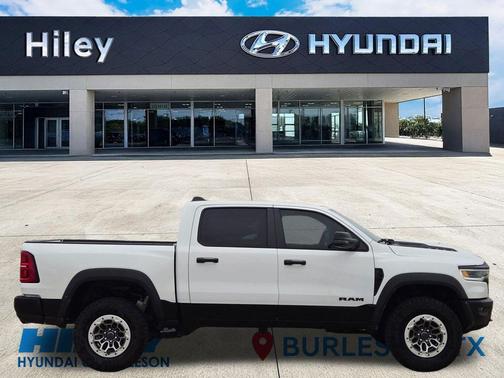 2025 RAM 1500 RHO Crew Cab 4x4 5'7' Box