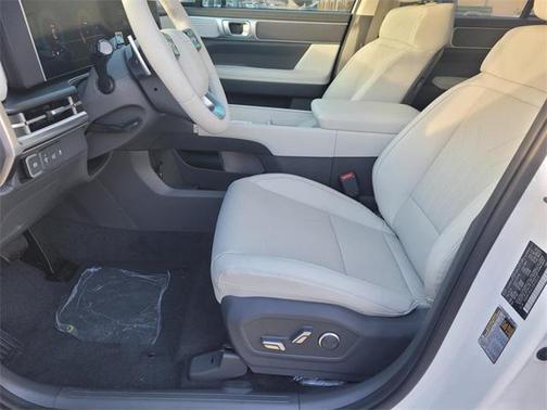 2025 Hyundai SANTA FE SEL 2.4