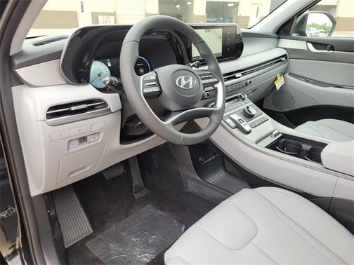 2025 Hyundai PALISADE SEL Premium
